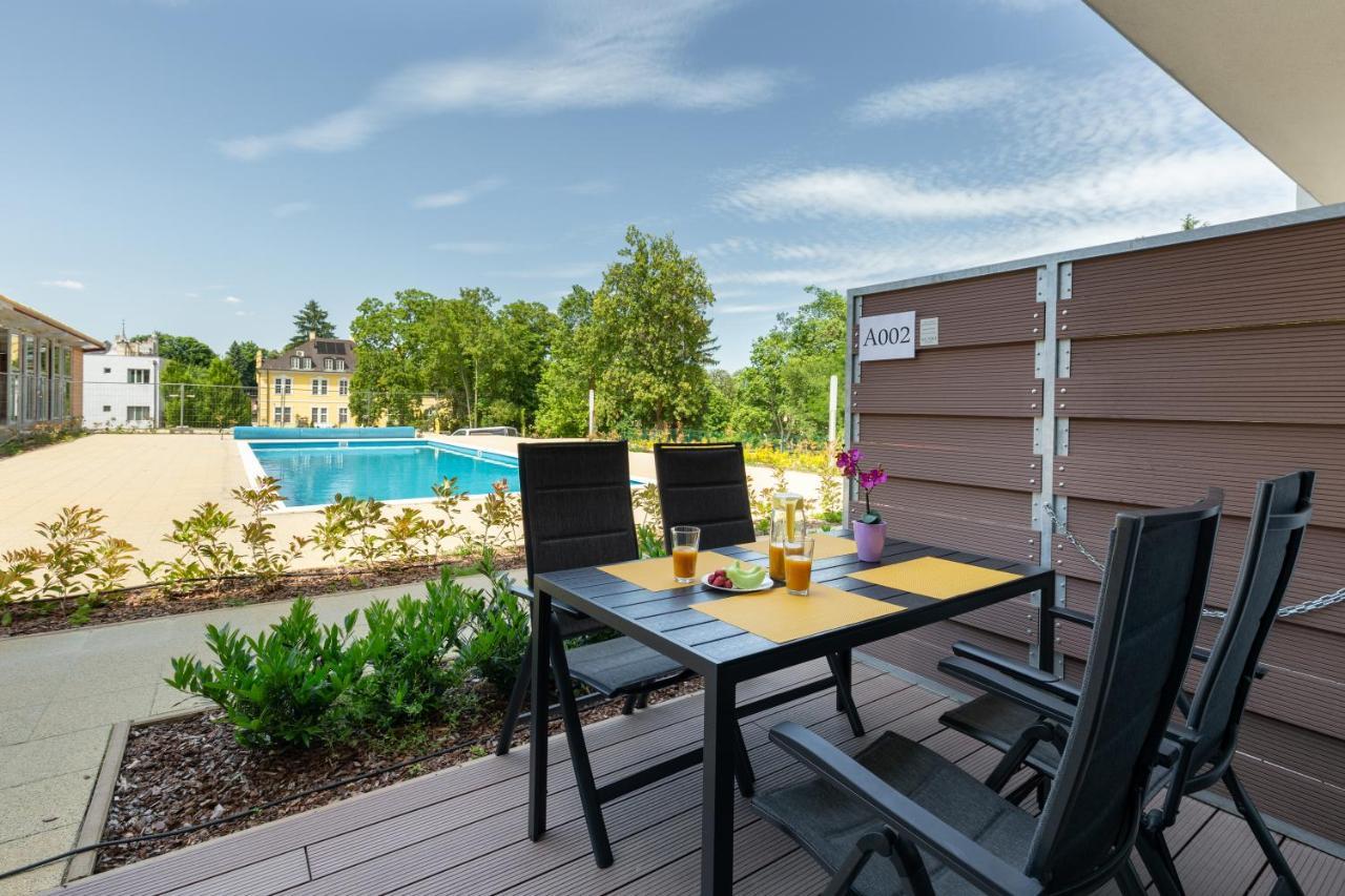 Pauzo Balaton Aparthotel Balatonföldvár Exterior foto